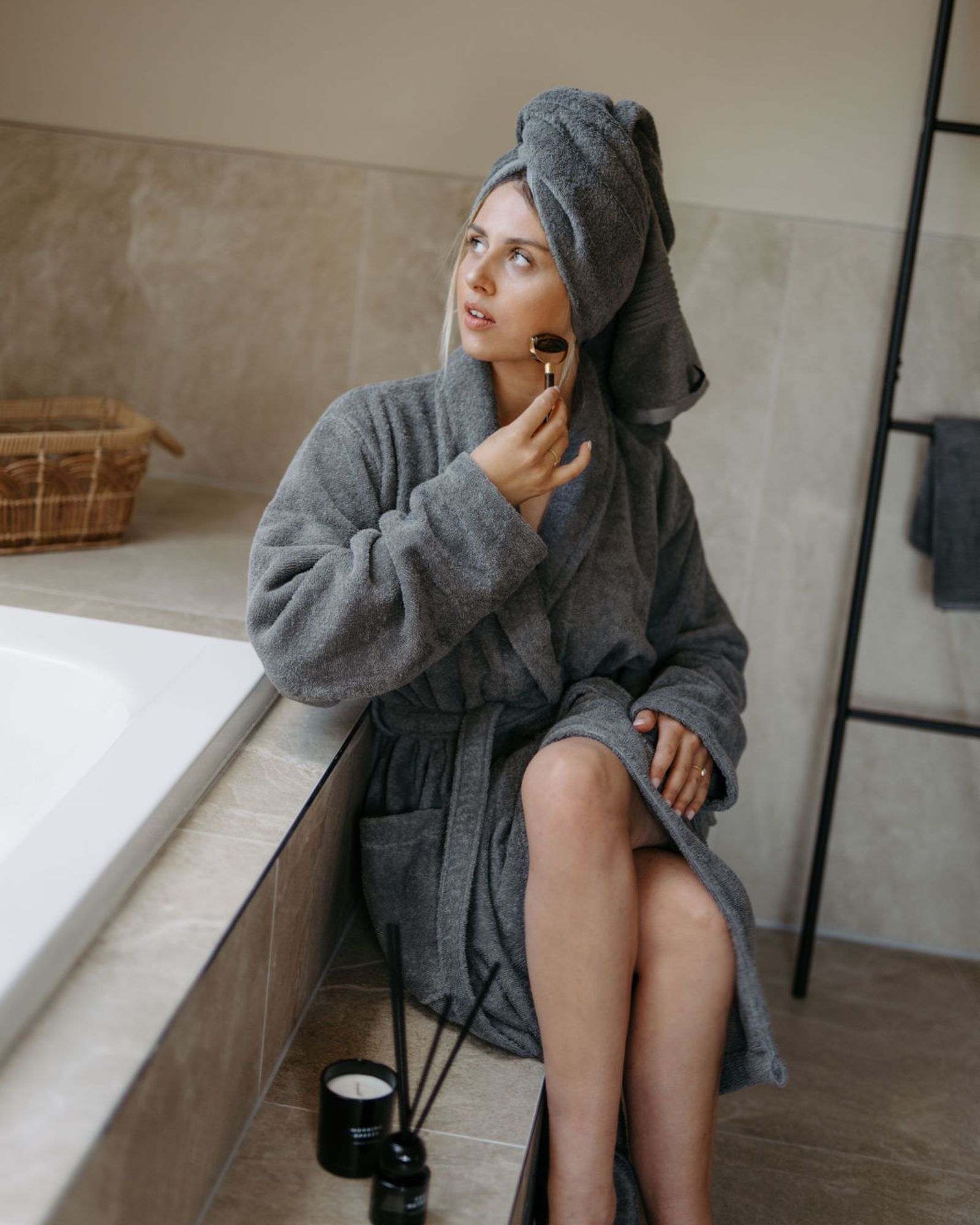 Duschtücher ELA 70x140 - 2er Set - Dark Grey